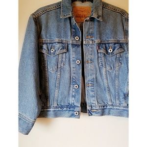 Levis 5751 Blue Jean Trucker Jacketsiz 